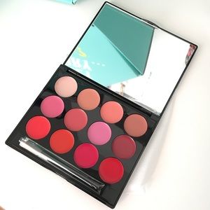 ISH Lip Statement Palette